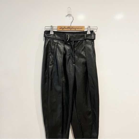 Aritzia Babaton Mayne High Rise Vegan Leather Pleated Pant - Picture 5 of 10